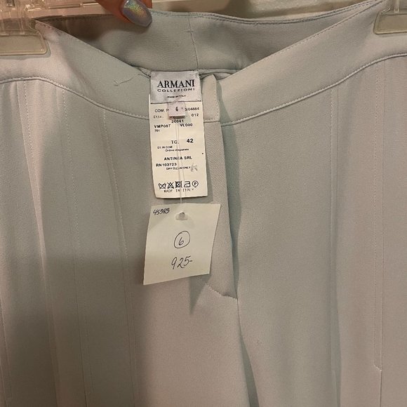 Armani Collezioni - Picture 2 of 5